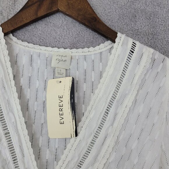 NWT Evereve Roan + Ryan Dakota Crochet Surplice Top White S JCT - Picture 7 of 11
